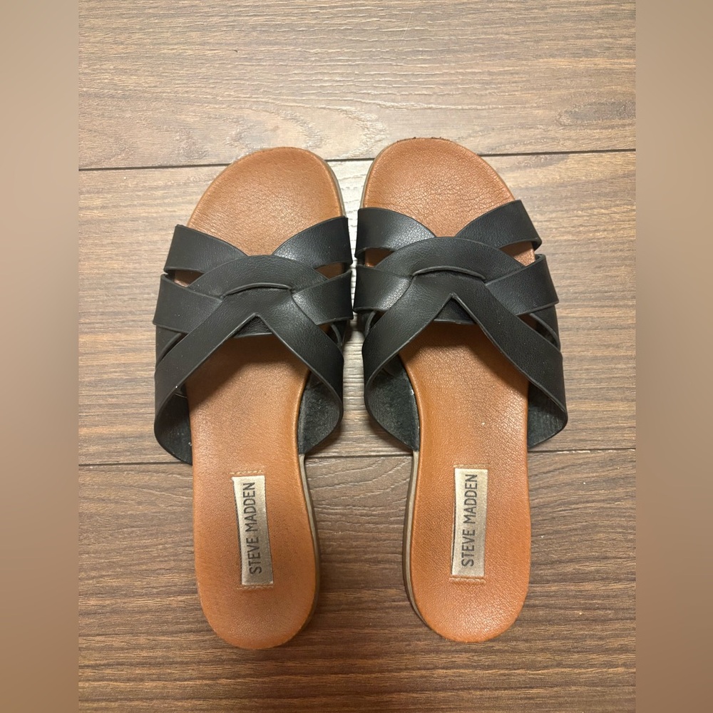 Steve Madden Black Crisscross Slide Sandals with Tan Footbed
